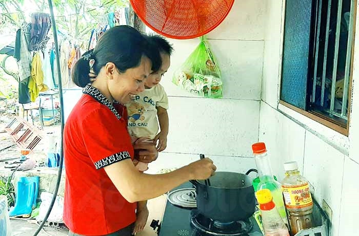 Disadvantaged laborers in Thanh Ha timely supported